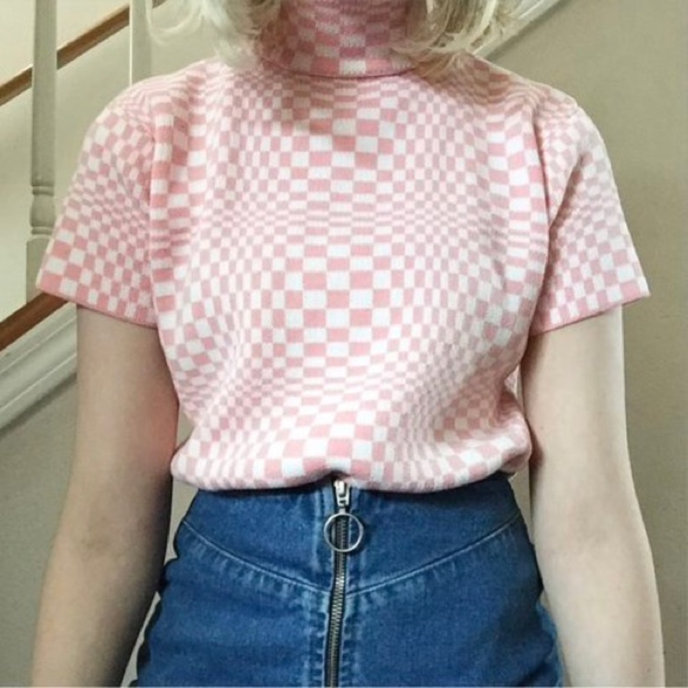 UNIF PINK ECHO TOP LARGE